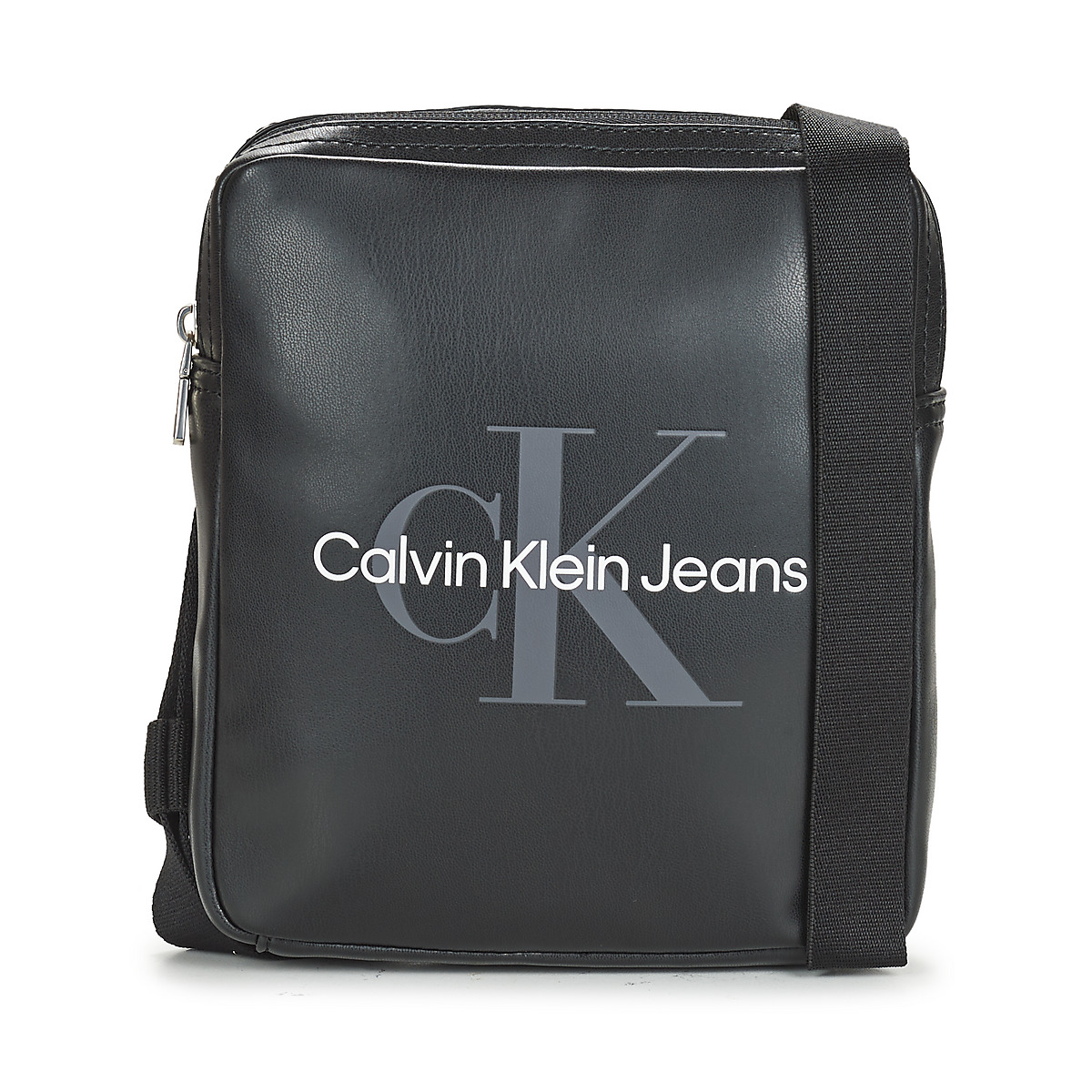 包 男士 小挎包 Calvin Klein Jeans MONOGRAM SOFT REPORTER18 黑色