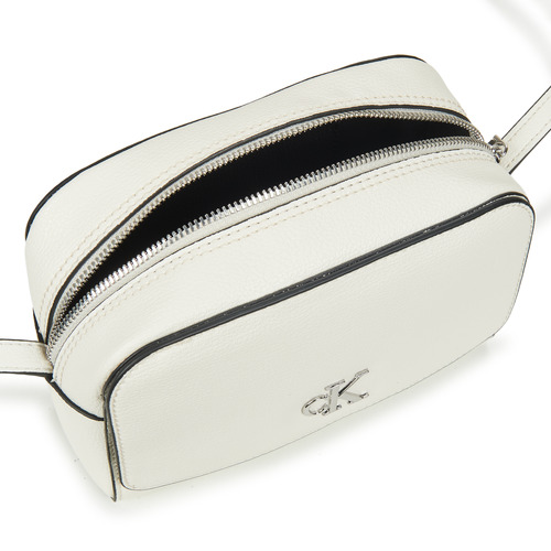 Calvin Klein Jeans MINIMAL MONOGRAM CAMERA BAG18 白色