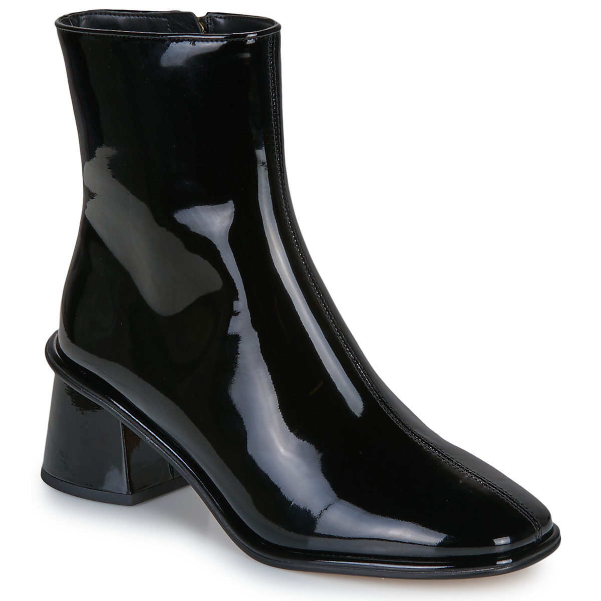 鞋子 女士 短筒靴 Coach GIGI PATENT LEATHER BOOTIE 黑色